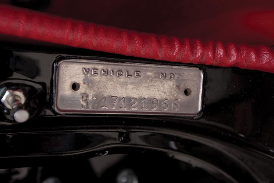  Dodge Dart Phoenix D-500 Convertible 1961 года  (фото 18 из 31)